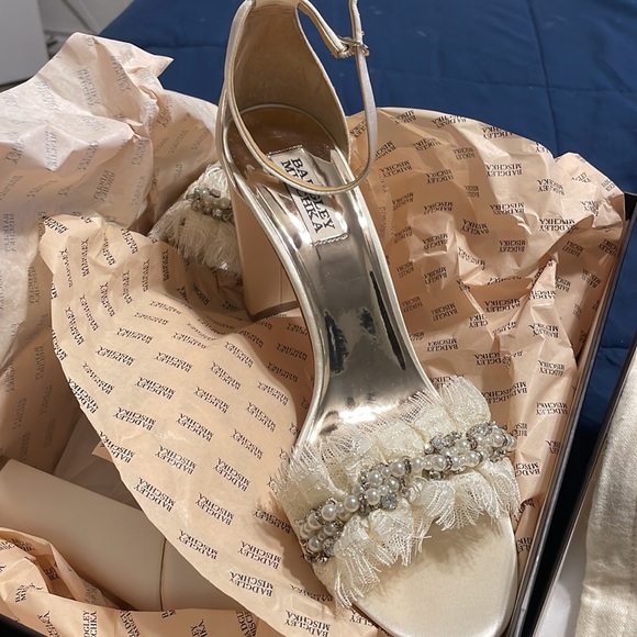 Bartley Mischka - Picture 2 of 4